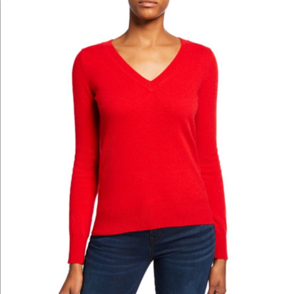 New Cashmere Neiman Marcus Sweater Wow❤️